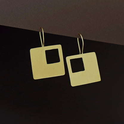 Golden Square Drop
