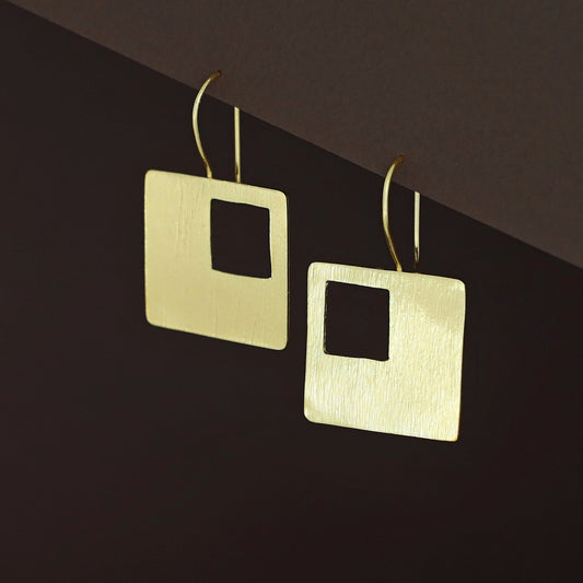 Golden Square Drop